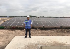 Thi công trình điện mặt trời tại Tây Ninh